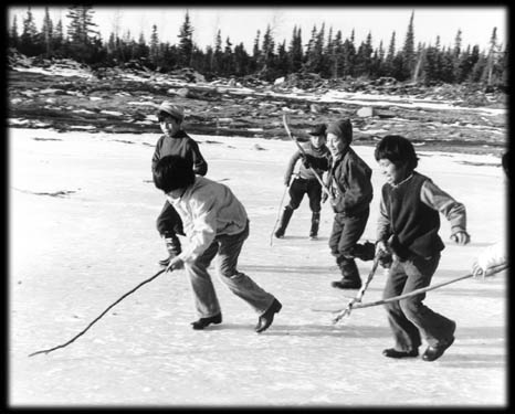 photo - kids playing hockey
